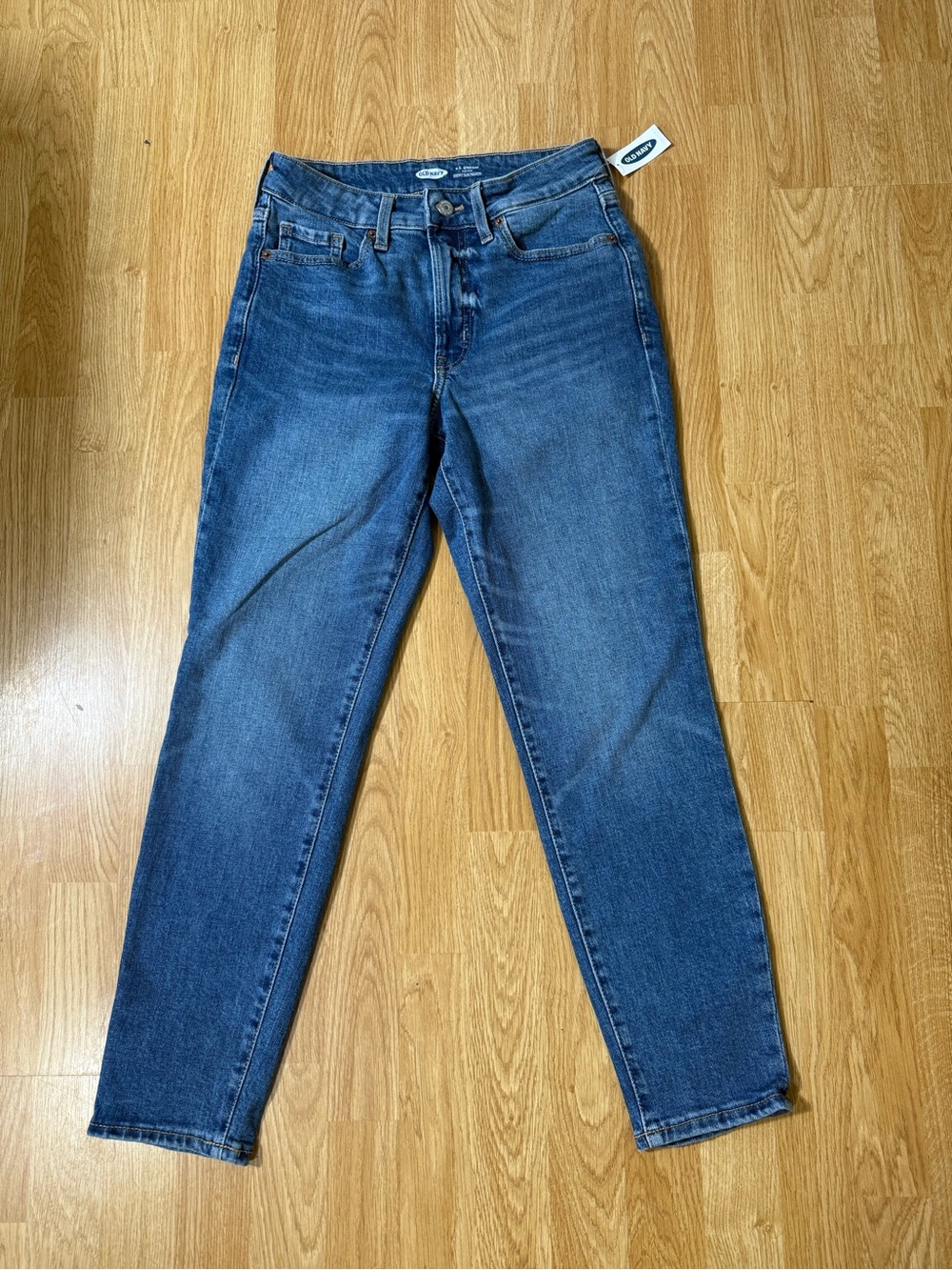 Old Navy High-Rise Women's Jeans in Medium Blue - Size 4